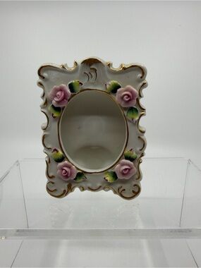 Lefton White Porcelain Frame with Pink Roses and Gold Trim